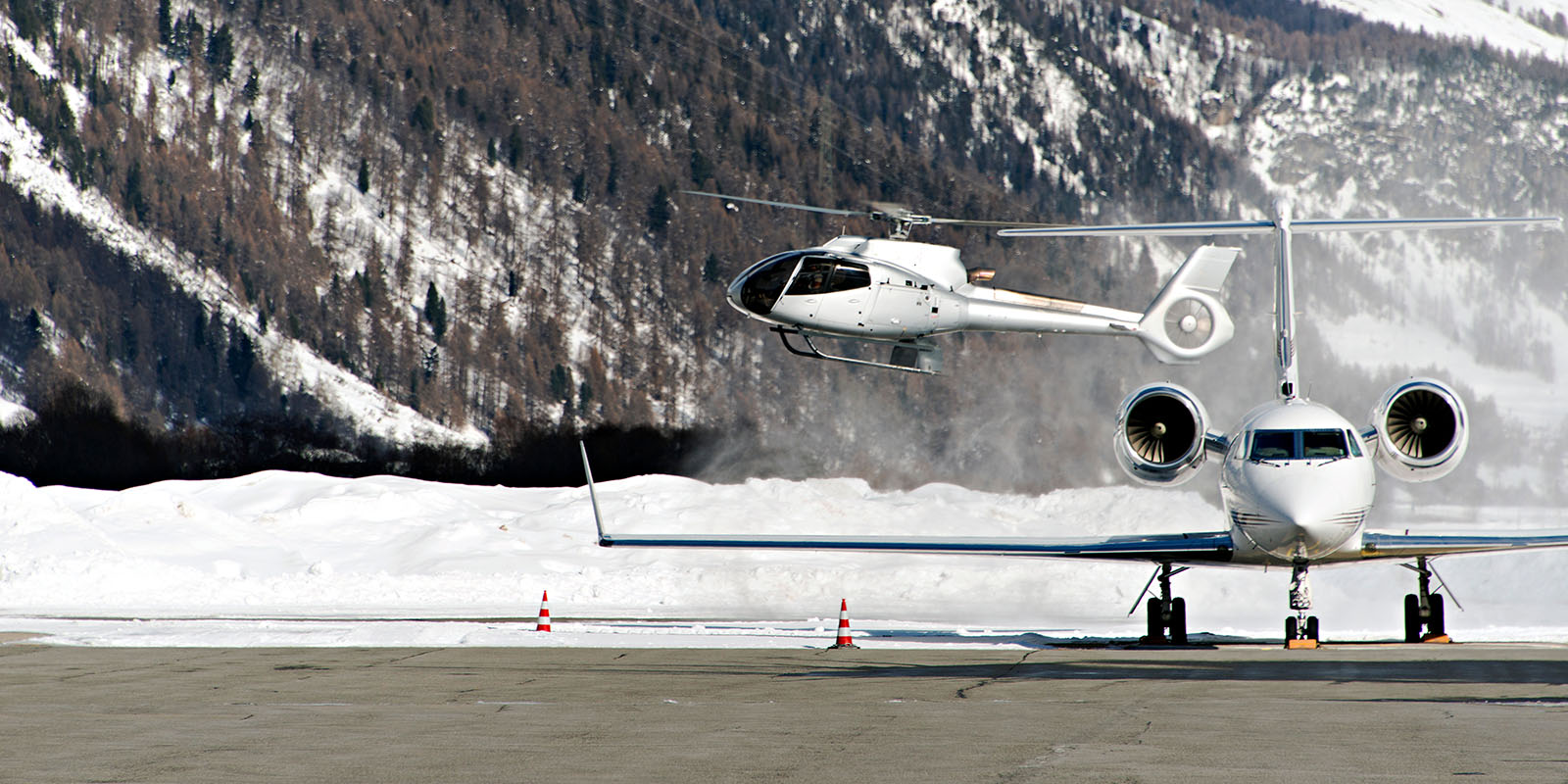 Caution: Helicopter Wake Turbulence