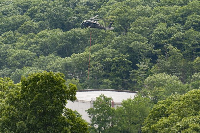 National Guard crews practice water drops in Virginia (VIDEO)